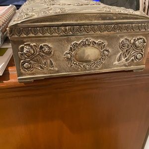 Godinger Jewelry Box